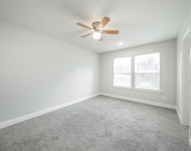 1014 Ford Street - Photo Thumbnail 17