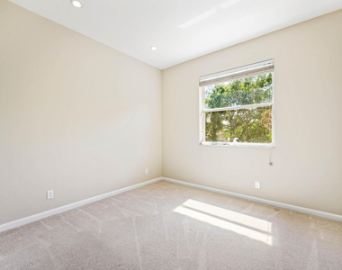 5089 Sancerre Circle - Photo Thumbnail 12