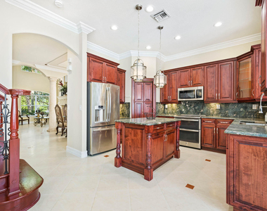 5089 Sancerre Circle - Photo Thumbnail 4