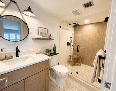 10200 S Ocean Drive - Photo Thumbnail 8