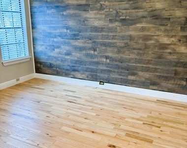 707 Lake Avenue - Photo Thumbnail 7
