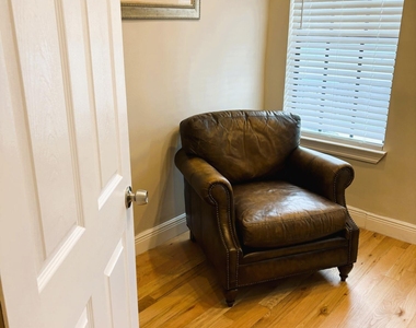 707 Lake Avenue - Photo Thumbnail 10