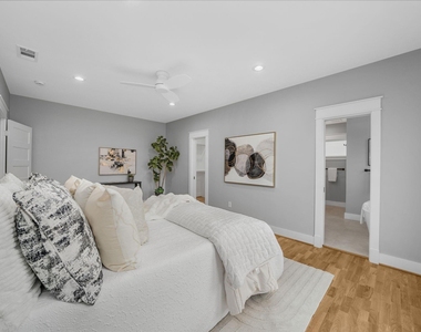 6047 Velasco Avenue - Photo Thumbnail 10
