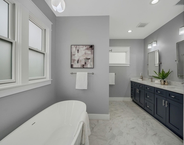 6045 Velasco Avenue - Photo Thumbnail 14