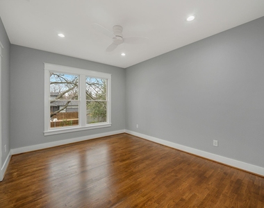 6045 Velasco Avenue - Photo Thumbnail 20