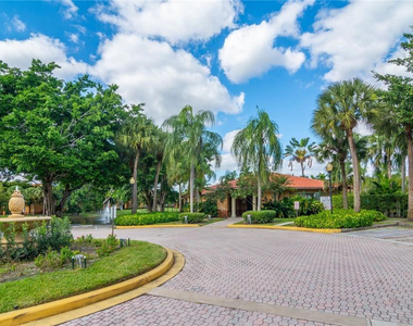 10701 Cleary Boulevard - Photo Thumbnail 23