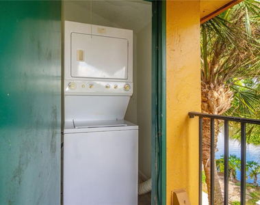 10701 Cleary Boulevard - Photo Thumbnail 18