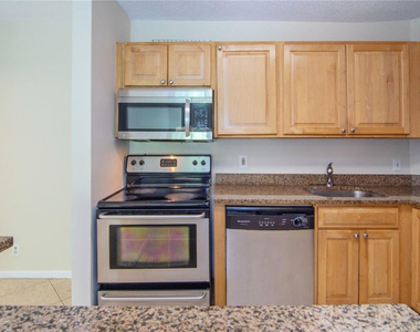 10701 Cleary Boulevard - Photo Thumbnail 4