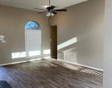 2313 Austin Drive - Photo Thumbnail 1