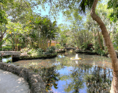 160 Yacht Club Way - Photo Thumbnail 19