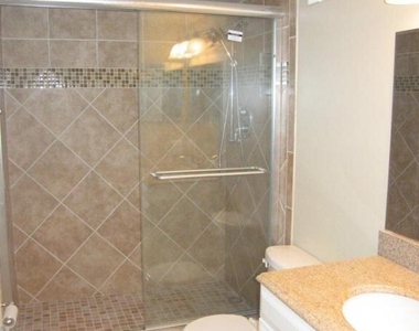 160 Yacht Club Way - Photo Thumbnail 9