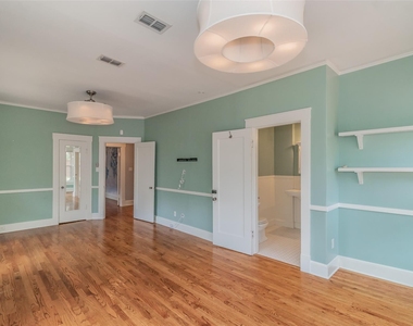 2209 6th Avenue - Photo Thumbnail 28