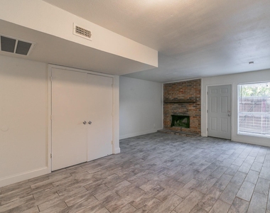7604 Chapin Road - Photo Thumbnail 7