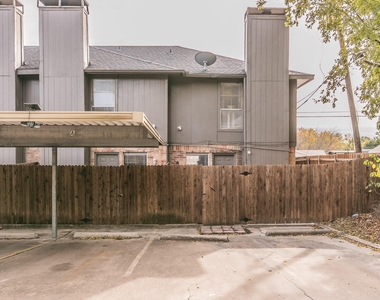 7604 Chapin Road - Photo Thumbnail 10