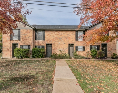 7604 Chapin Road - Photo Thumbnail 2