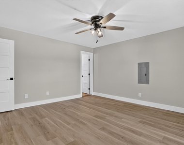 2901 Fm 2738 - Photo Thumbnail 13