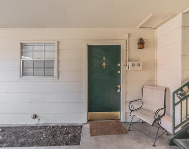 4901 Bryce Avenue - Photo Thumbnail 2