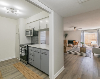 4901 Bryce Avenue - Photo Thumbnail 3