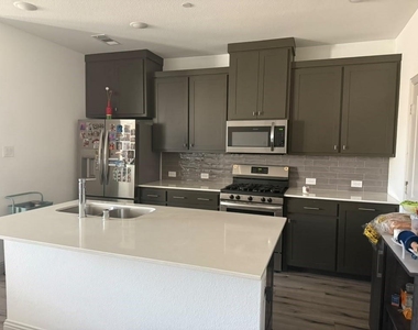 8869 Phoebe Road - Photo Thumbnail 6