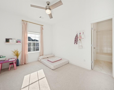 6669 Titus Lane - Photo Thumbnail 22