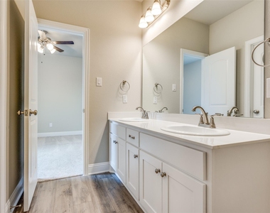 2921 Pronghorn Drive - Photo Thumbnail 28