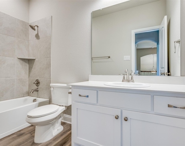 2921 Pronghorn Drive - Photo Thumbnail 30