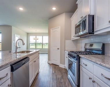 2921 Pronghorn Drive - Photo Thumbnail 13