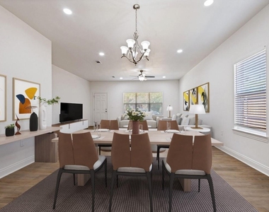 4224 Colonial Avenue - Photo Thumbnail 4