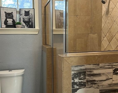 3227 Avenue I - Photo Thumbnail 23