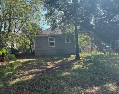 3227 Avenue I - Photo Thumbnail 37