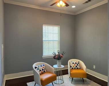 3227 Avenue I - Photo Thumbnail 21