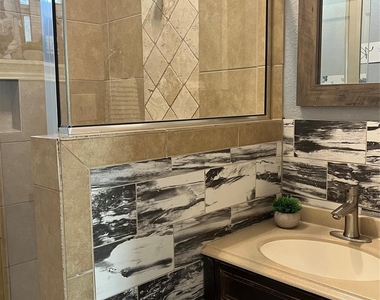 3227 Avenue I - Photo Thumbnail 22