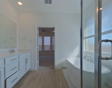 448 Lone Star Drive - Photo Thumbnail 7