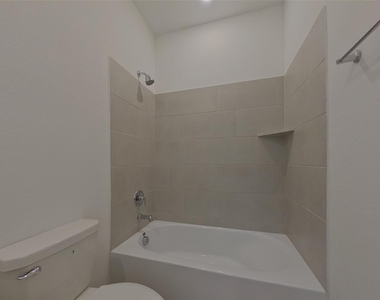 448 Lone Star Drive - Photo Thumbnail 14
