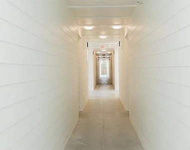 1514 E 15th Street - Photo Thumbnail 13