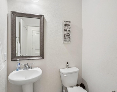 2603 Wallingford Drive - Photo Thumbnail 14