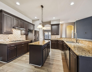 1211 Windgate Way - Photo Thumbnail 17