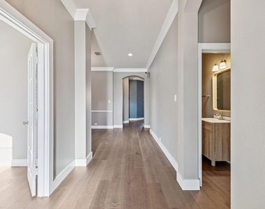 1211 Windgate Way - Photo Thumbnail 2