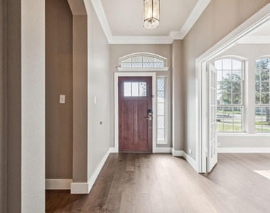 1211 Windgate Way - Photo Thumbnail 3