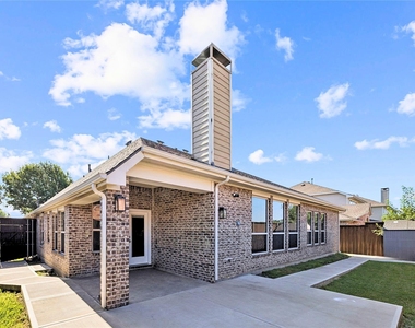 1211 Windgate Way - Photo Thumbnail 32