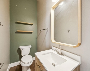 1211 Windgate Way - Photo Thumbnail 23