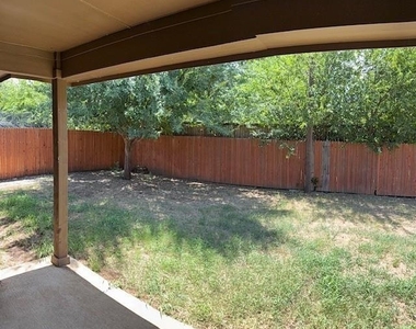 945 Loftin Street - Photo Thumbnail 11
