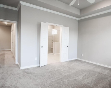 2605 Mccart Avenue - Photo Thumbnail 26