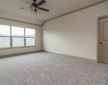 3123 Clear Springs Drive - Photo Thumbnail 12