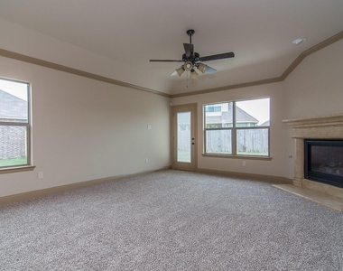3123 Clear Springs Drive - Photo Thumbnail 10