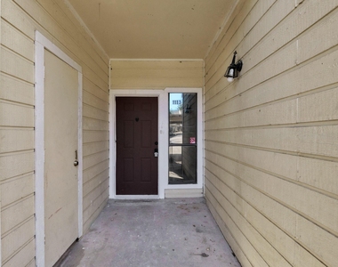 9601 Forest Lane - Photo Thumbnail 17