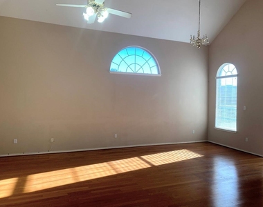 7105 Tansy Place - Photo Thumbnail 2