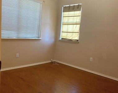 7105 Tansy Place - Photo Thumbnail 11