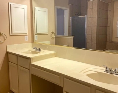 7105 Tansy Place - Photo Thumbnail 7