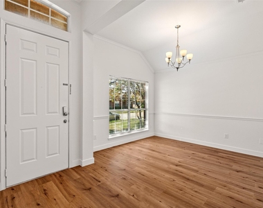 5624 Buckskin Drive - Photo Thumbnail 9